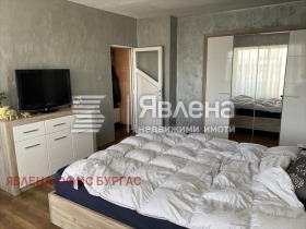 Продажба на тристайни апартаменти в град Бургас — страница 4 - изображение 19 