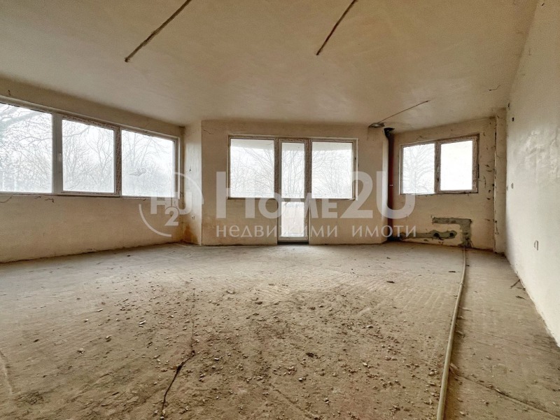 À vendre  1 chambre Plovdiv , Kyutchouk Parij , 71 m² | 94090128