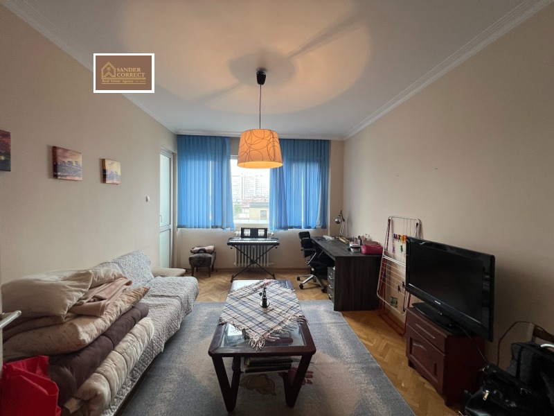 De vânzare  1 dormitor Sofia , Mediținsca academiia , 65 mp | 58000179 - imagine [2]
