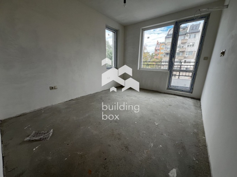 Продава 3-СТАЕН, гр. София, Оборище, снимка 2 - Апартаменти - 52364941