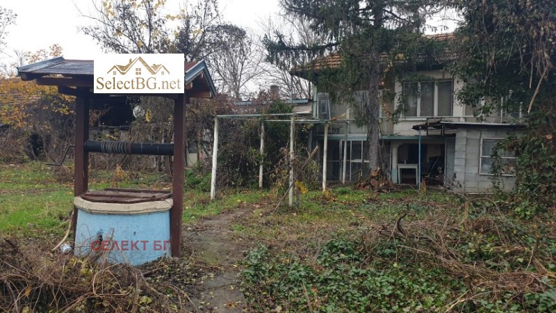 Продава КЪЩА, с. Ресен, област Велико Търново, снимка 6 - Къщи - 52301930