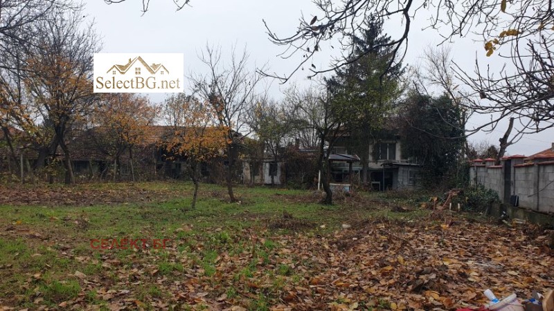 Продава КЪЩА, с. Ресен, област Велико Търново, снимка 4 - Къщи - 52301930