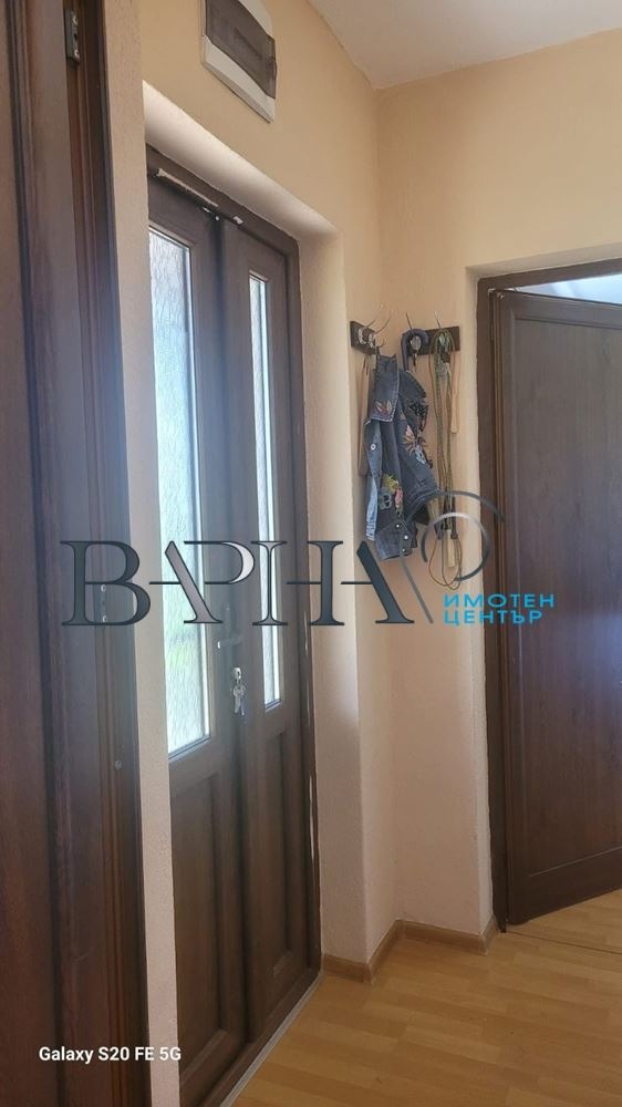 Продава КЪЩА, с. Калиманци, област Варна, снимка 11 - Къщи - 55030329