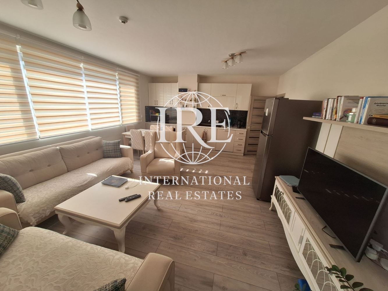 Продава 3-СТАЕН, гр. Варна, Възраждане 1