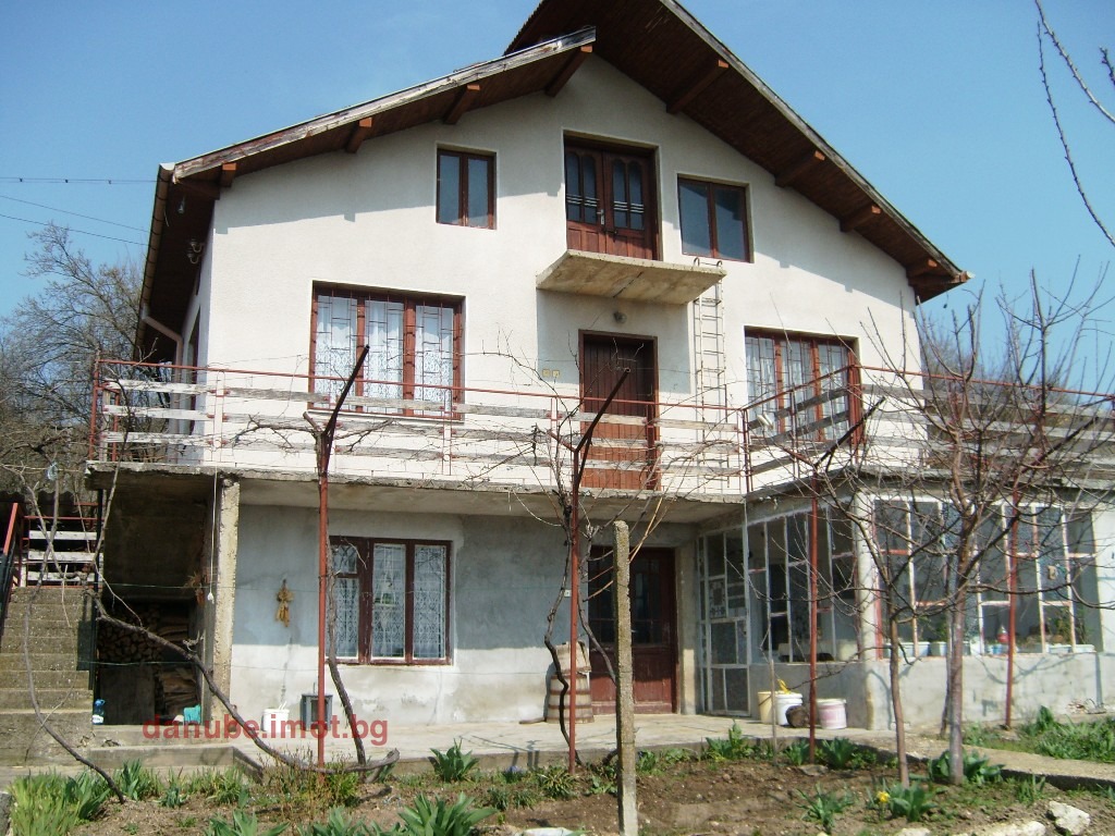 Продава КЪЩА, гр. Сеново, област Русе