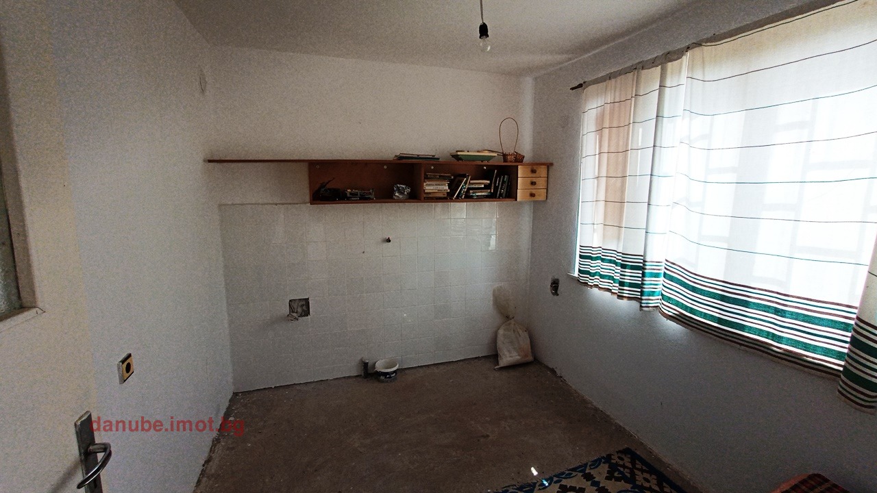 Продава КЪЩА, гр. Сеново, област Русе, снимка 9 - Къщи - 55790582