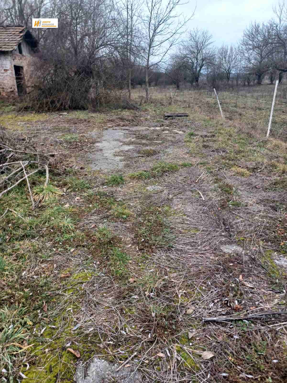 Продава ПРОМ. ПОМЕЩЕНИЕ, с. Ново село, област Велико Търново, снимка 2 - Производствени сгради - 53674724