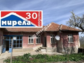 Продажба на имоти в с. Големаните, област Велико Търново - изображение 1 