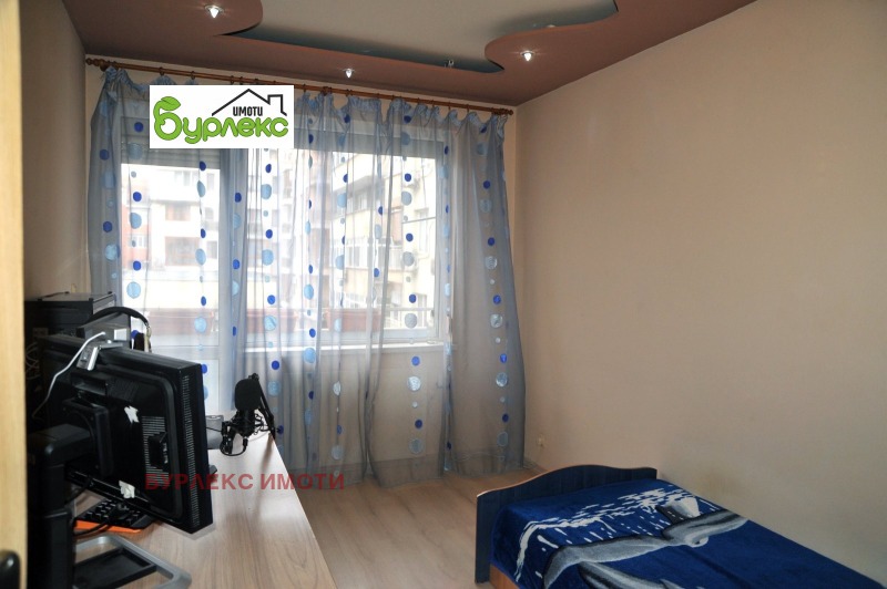 Te koop  2 slaapkamers Varna , Zimno kino Trakija , 92 m² | 34603501 - afbeelding [4]
