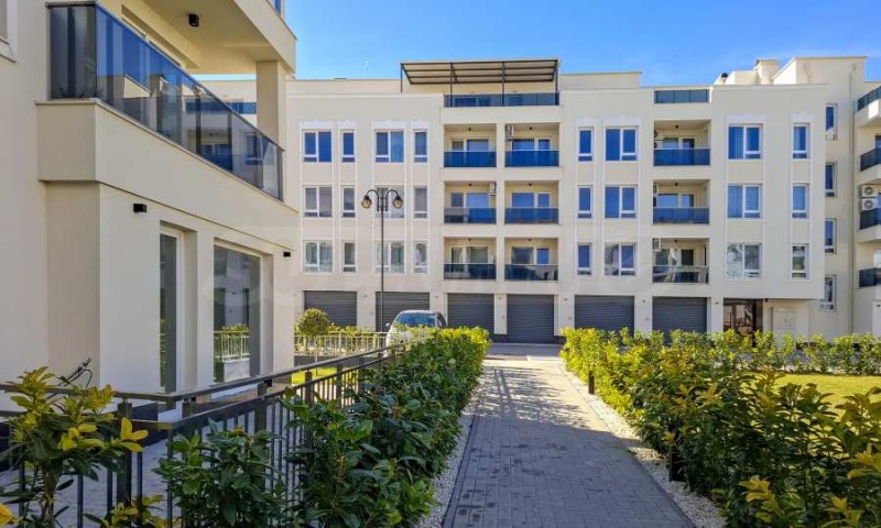 Продава 3-СТАЕН, гр. Пловдив, Остромила, снимка 2 - Апартаменти - 53534058