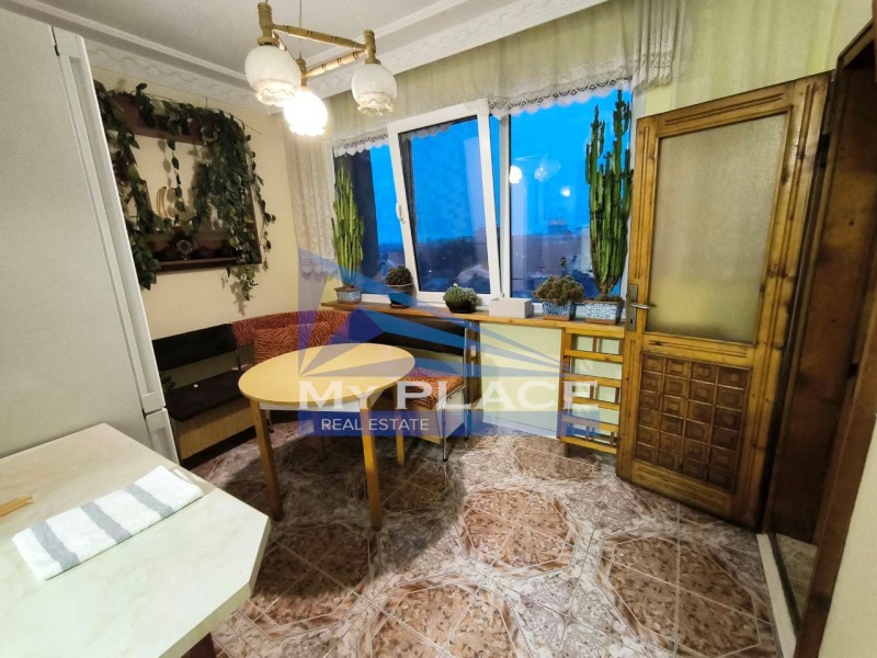 Продава 3-СТАЕН, гр. Шумен, Център, снимка 10 - Апартаменти - 53537677