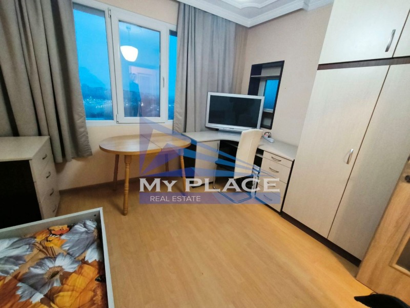 Продава 3-СТАЕН, гр. Шумен, Център, снимка 6 - Апартаменти - 53537677