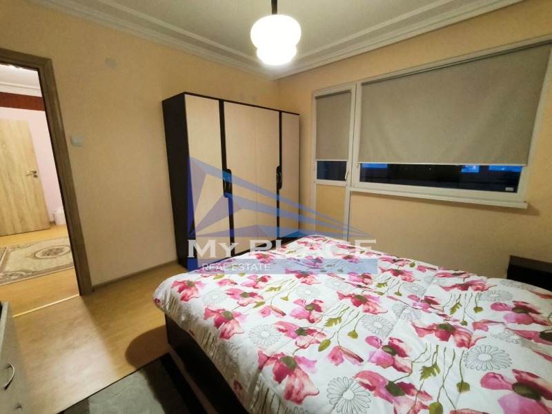 Продава 3-СТАЕН, гр. Шумен, Център, снимка 3 - Апартаменти - 53537677