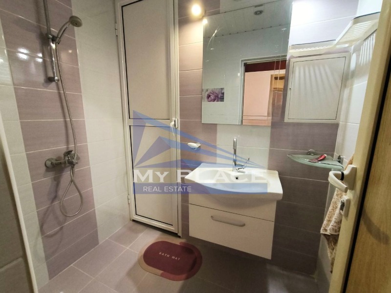 Продава 3-СТАЕН, гр. Шумен, Център, снимка 11 - Апартаменти - 53537677