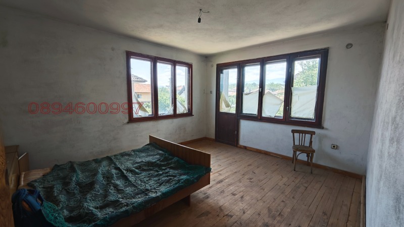 Продава КЪЩА, с. Соволяно, област Кюстендил, снимка 10 - Къщи - 52784304