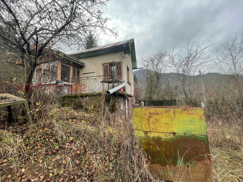 Продава ВИЛА, с. Свидня, област София област, снимка 3 - Вили - 52822546