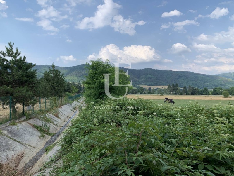 Продава  Парцел град София , Враждебна , 5110 кв.м | 50959247 - изображение [3]