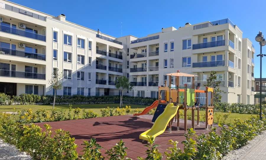 Продава 3-СТАЕН, гр. Пловдив, Остромила, снимка 2 - Апартаменти - 53534058