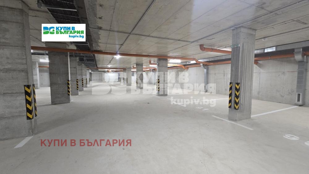 Продава ГАРАЖ, ПАРКОМЯСТО, гр. Варна, Владислав Варненчик 1, снимка 5 - Гаражи и паркоместа - 53807853