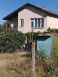 Продава КЪЩА, област Бургас, с. Орлинци • 90000 € / 176024.70 лв. • 85470354 1