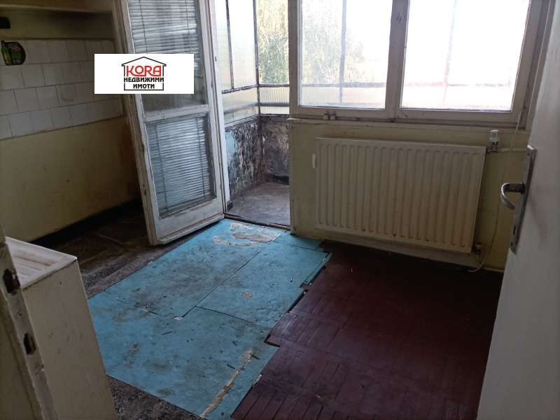 На продаж  1 спальня Плевен , Широк център , 65 кв.м | 80360330 - зображення [3]