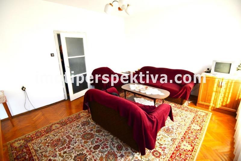 Продава 3-СТАЕН, гр. Пловдив, Кючук Париж, снимка 3 - Апартаменти - 53105547