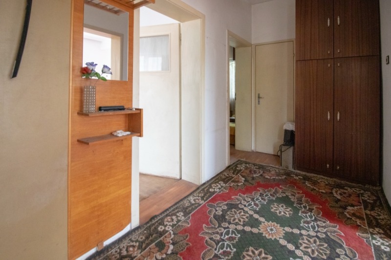 Продава КЪЩА, гр. Сливен, Клуцохор, снимка 4 - Къщи - 52493794