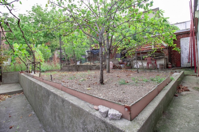 Продава КЪЩА, гр. Сливен, Клуцохор, снимка 7 - Къщи - 52493794