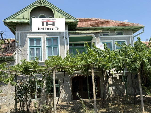 Продава КЪЩА, с. Никюп, област Велико Търново