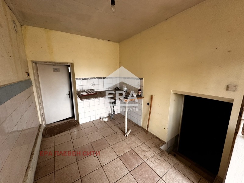 Продава КЪЩА, с. Въбел, област Плевен, снимка 5 - Къщи - 56172921