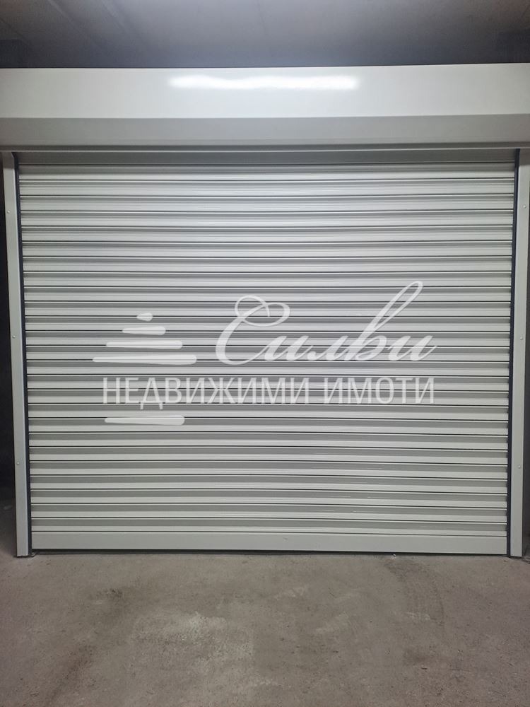 Продава ГАРАЖ, ПАРКОМЯСТО, гр. Шумен, Център