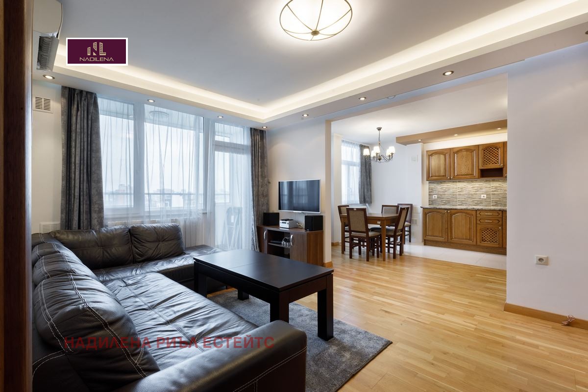 Продава 3-СТАЕН, гр. София, Изток