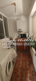 Продава ЕТАЖ ОТ КЪЩА, град Шумен, Военно училище • 350000 лв. • 72973371 — Holmes.bg