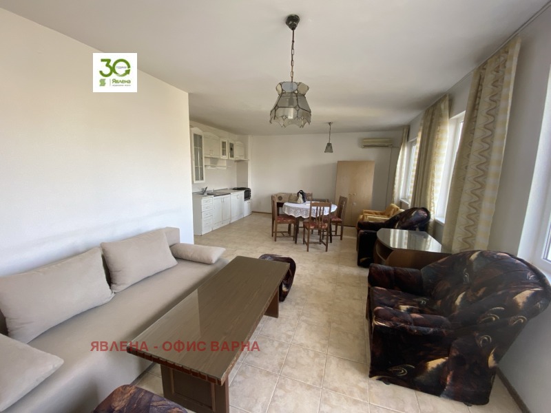 Продава 3-СТАЕН в град Варна, ВИНС-Червен площад - 87 кв.м / 235 000 € » 459 620.05 лв., ЯВЛЕНА - ОФИС ВАРНА