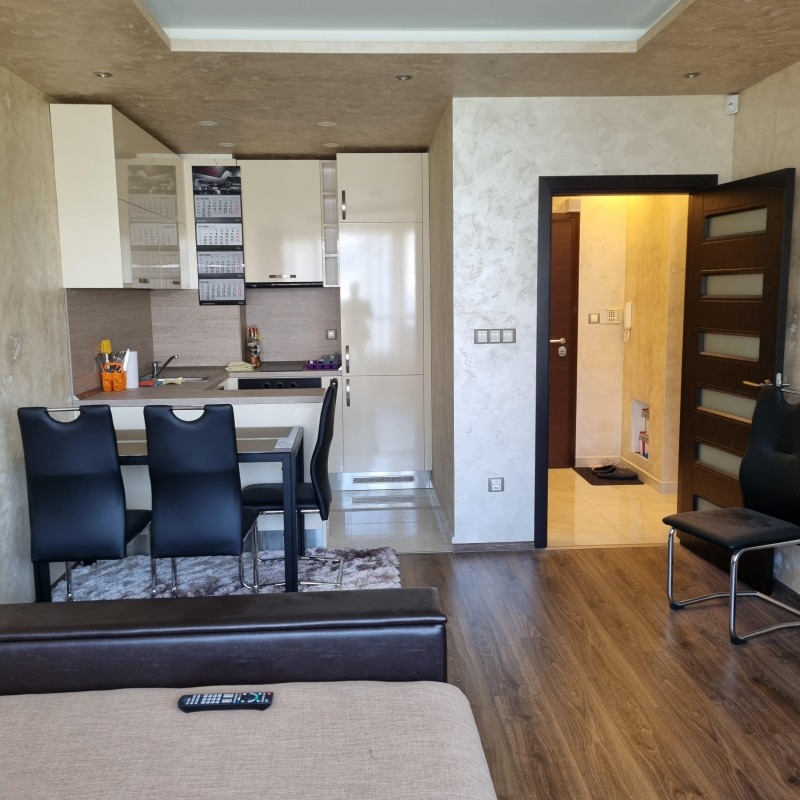 Till salu  1 sovrum Sofia , Ljulin 8 , 60 kvm | 74161646 - bild [3]