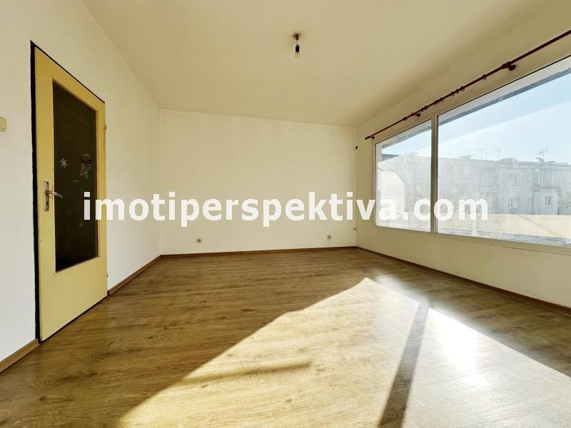 Продава 2-СТАЕН, гр. Пловдив, Кършияка, снимка 2 - Апартаменти - 53071738