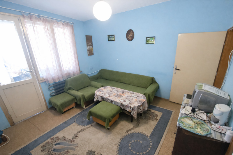 Продава 2-СТАЕН, гр. Стамболийски, област Пловдив