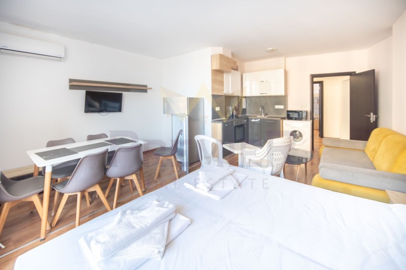 Продава 2-СТАЕН, гр. Поморие, област Бургас, снимка 2 - Апартаменти - 53437302