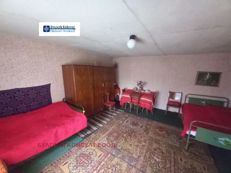 Продава  Къща област Кюстендил , с. Горна Брестница , 83 кв.м | 59554589 - изображение [8]