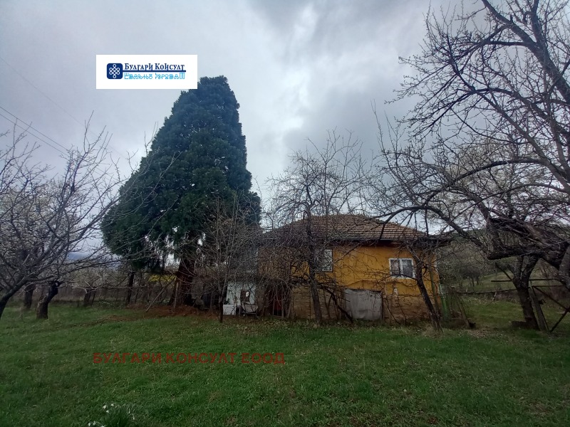 Продава  Къща област Кюстендил , с. Горна Брестница , 83 кв.м | 59554589