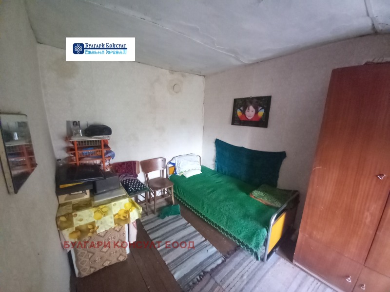 Продава  Къща област Кюстендил , с. Горна Брестница , 83 кв.м | 59554589 - изображение [10]