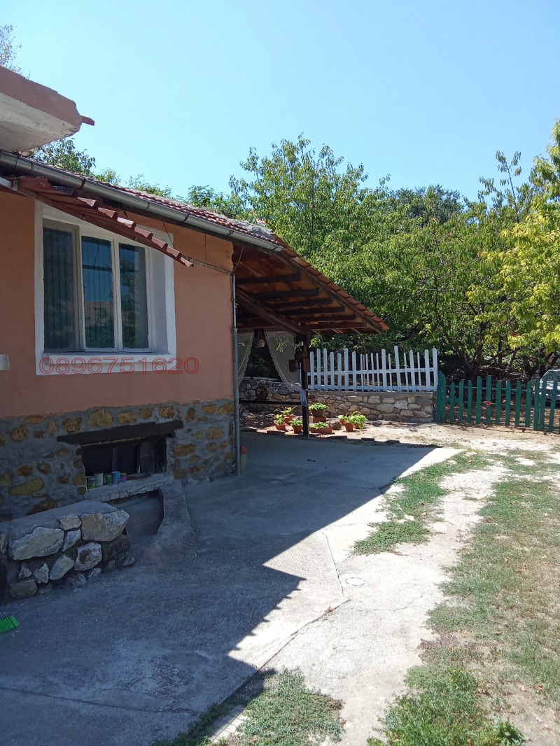 Продава КЪЩА, гр. Куклен, област Пловдив, снимка 14 - Къщи - 52833317