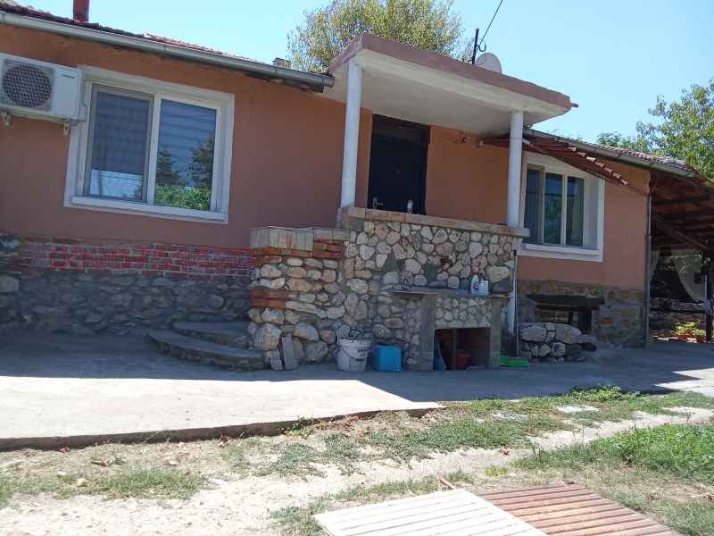 Продава КЪЩА, гр. Куклен, област Пловдив, снимка 12 - Къщи - 52833317