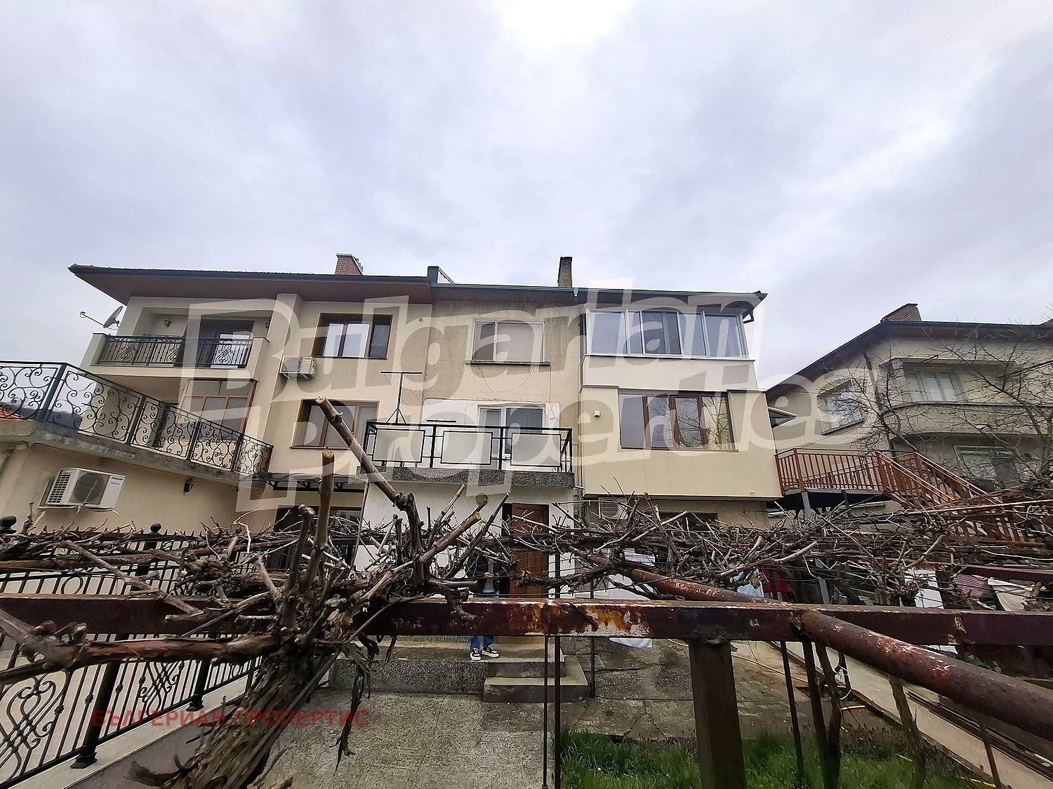 Продава КЪЩА, гр. Дряново, област Габрово