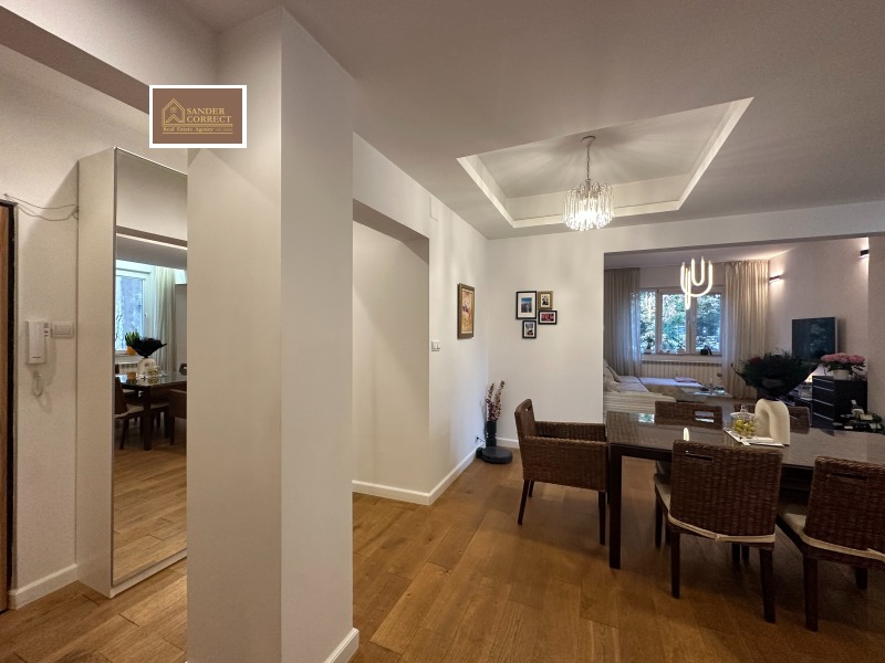 Na prodej  1 ložnice Sofia , Centar , 94 m2 | 68135206 - obraz [12]