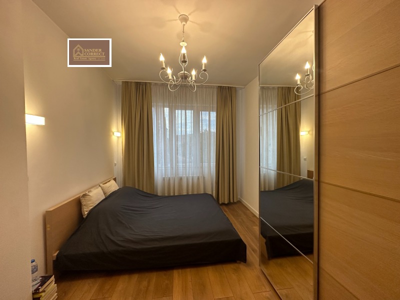 Na prodej  1 ložnice Sofia , Centar , 94 m2 | 68135206 - obraz [9]