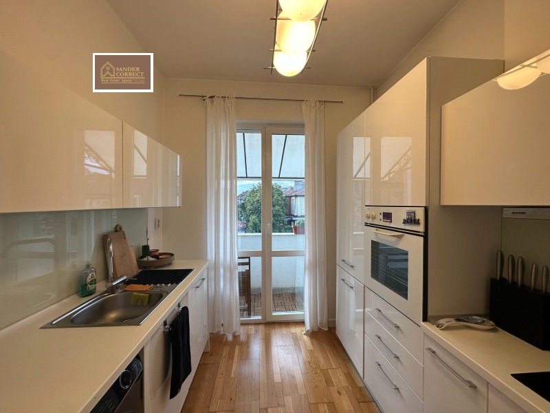 Na prodej  1 ložnice Sofia , Centar , 94 m2 | 68135206 - obraz [15]