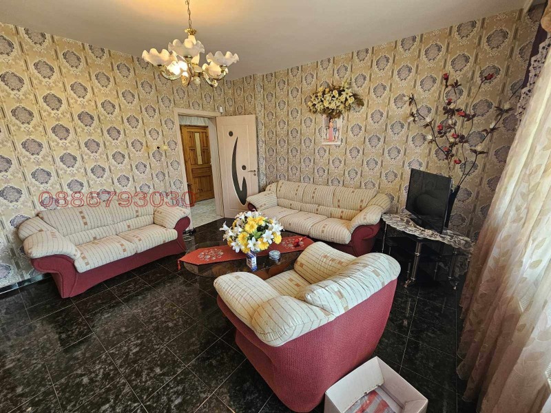 Продава  3-стаен град Габрово , Център , 91 кв.м | 63794763