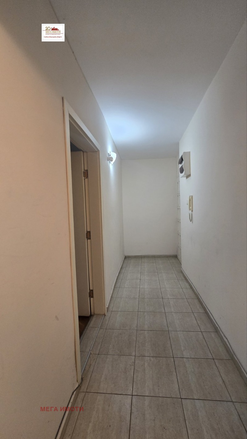 Продава 3-СТАЕН, гр. Бургас, Център, снимка 4 - Апартаменти - 52378802