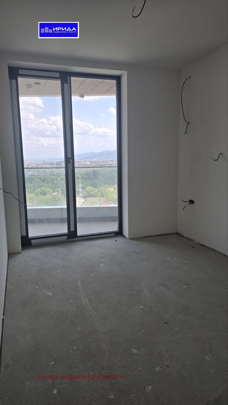 Myytävänä  3+ makuuhuone Sofia , Krastova vada , 228 neliömetriä | 38805552 - kuva [12]